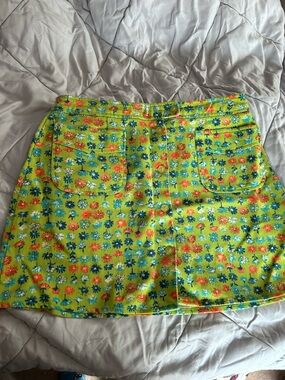 Vintage Lime Green Floral mini skirt